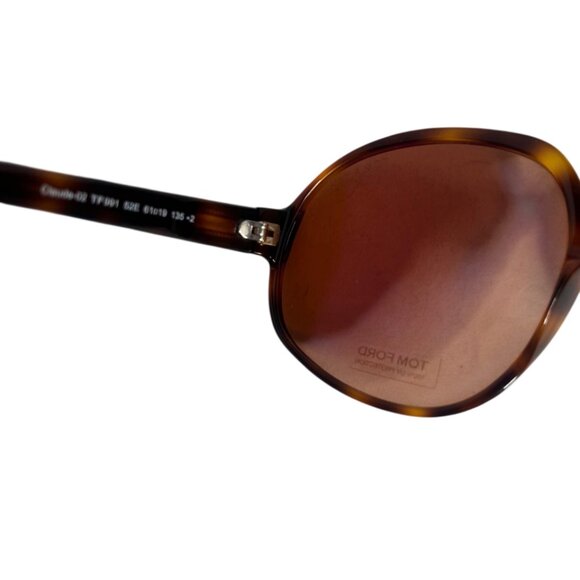 ?✨BRAND NEW✨?Tom Ford Claude Sunglasses display picture 2